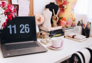 ella-jardim-1069924-unsplash