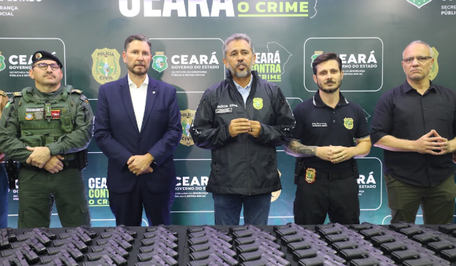 pistolas ceará