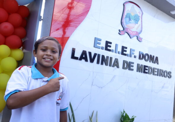 escola dona lavínia