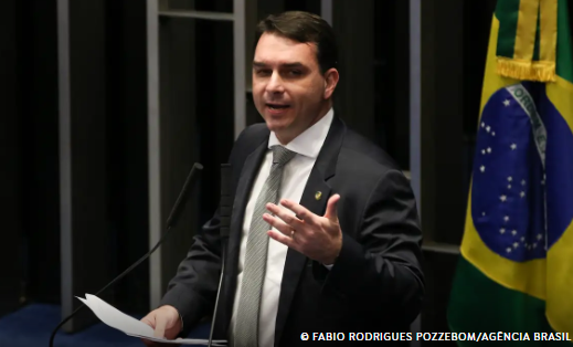 FLÁVIO BOLSONARO